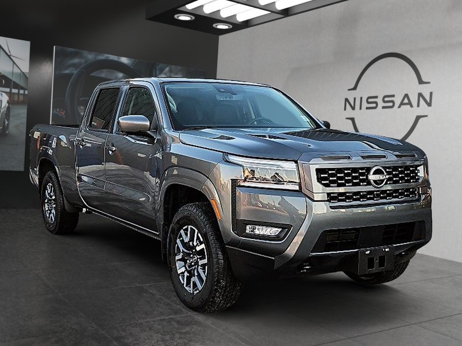 2025 Nissan Frontier SL-2