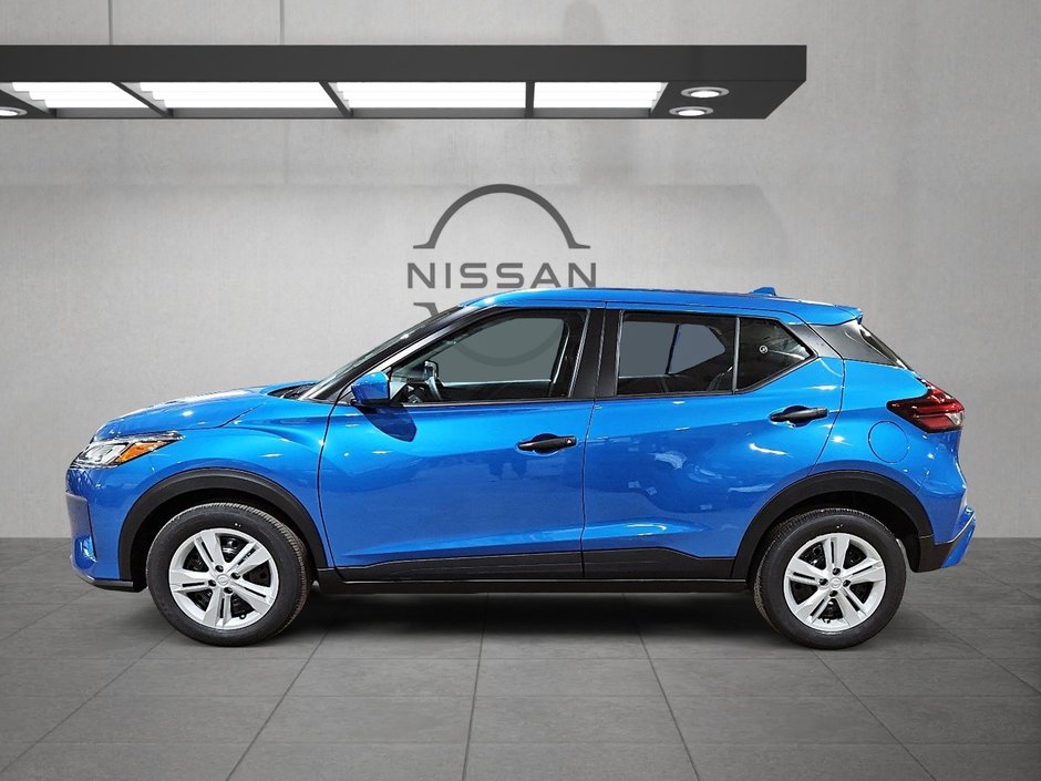 2025 Nissan Kicks Play S-7