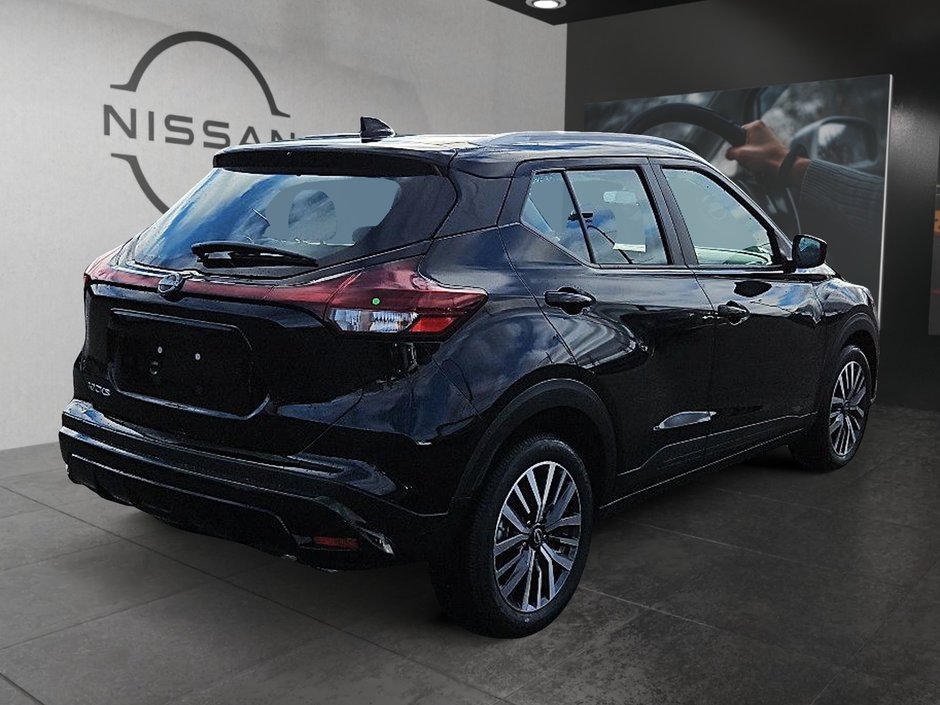 2025 Nissan KICKS PLAY SV-4