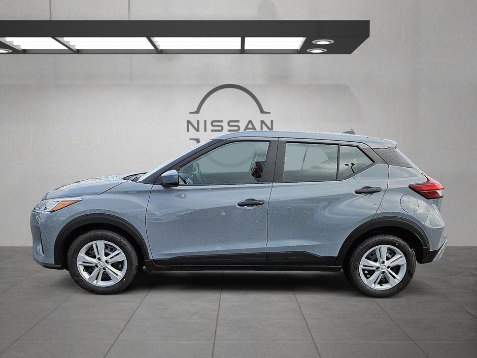 2025 Nissan KICKS PLAY S-7