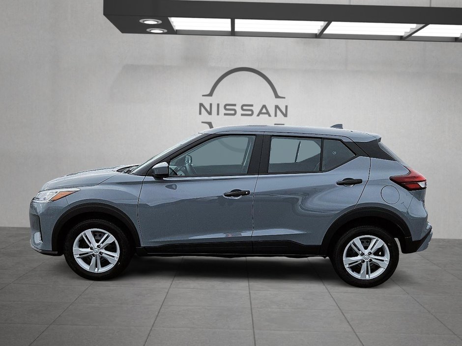 2025 Nissan Kicks Play S-7