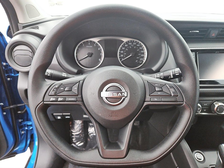 Nissan Kicks Play S 2025-12