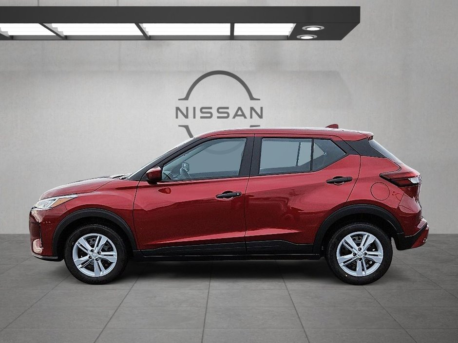 2025 Nissan Kicks Play S-5