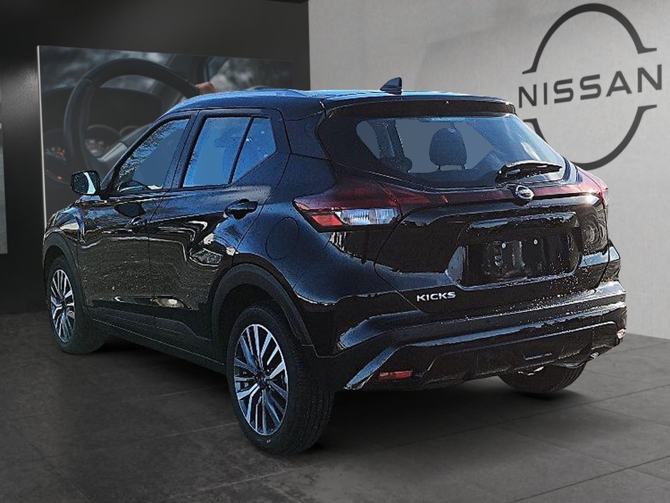 Nissan Kicks Play SV 2025-6