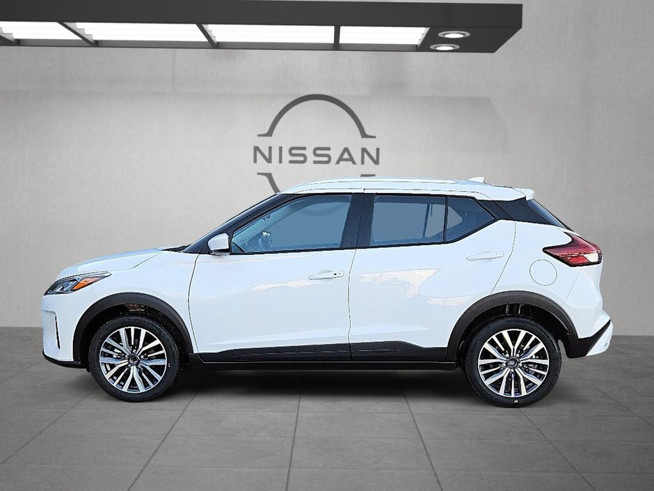 2025 Nissan Kicks Play SV-7