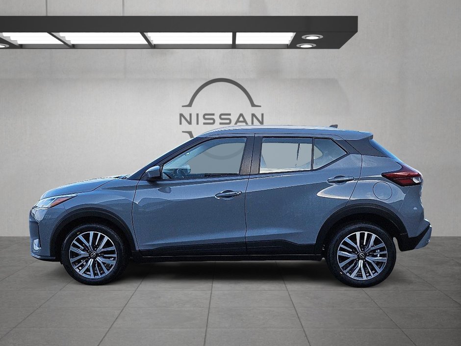 2025 Nissan Kicks Play SV-7