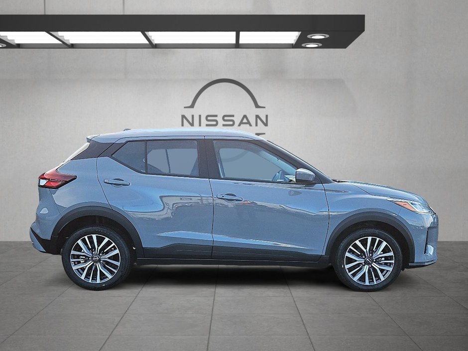 2025 Nissan Kicks Play SV-3