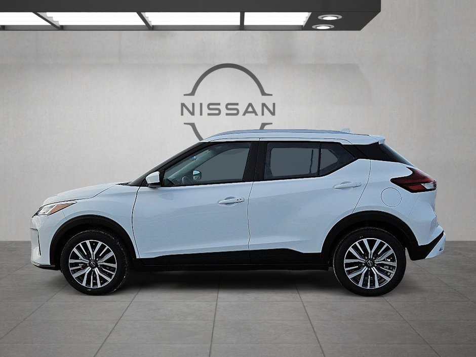 2025 Nissan Kicks Play SV-7