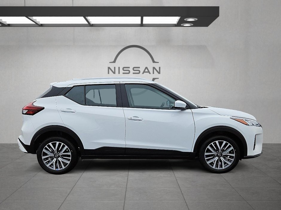 Nissan Kicks Play SV 2025-3