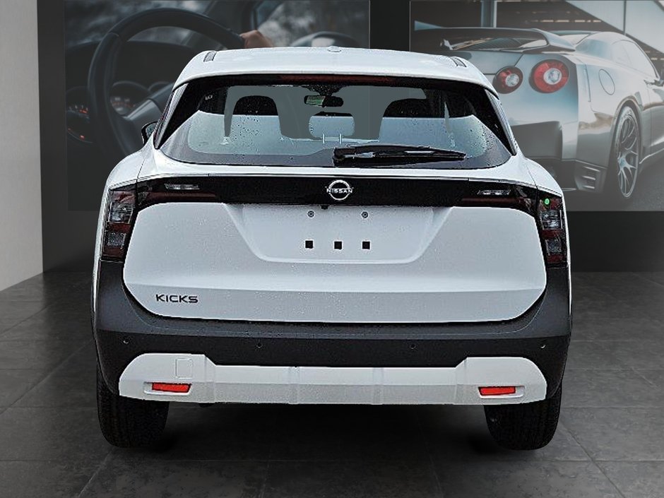 2025 Nissan Kicks S-5