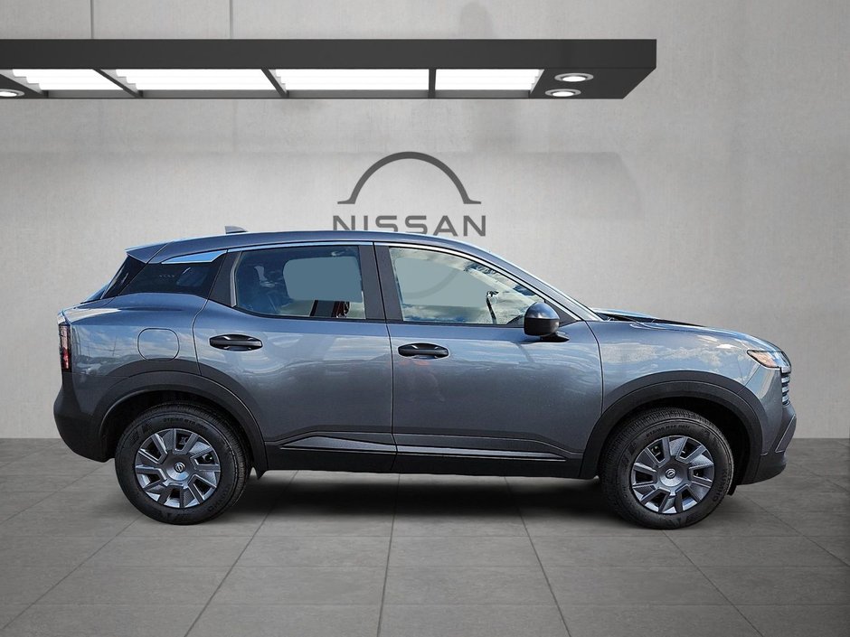 2025 Nissan Kicks S-3