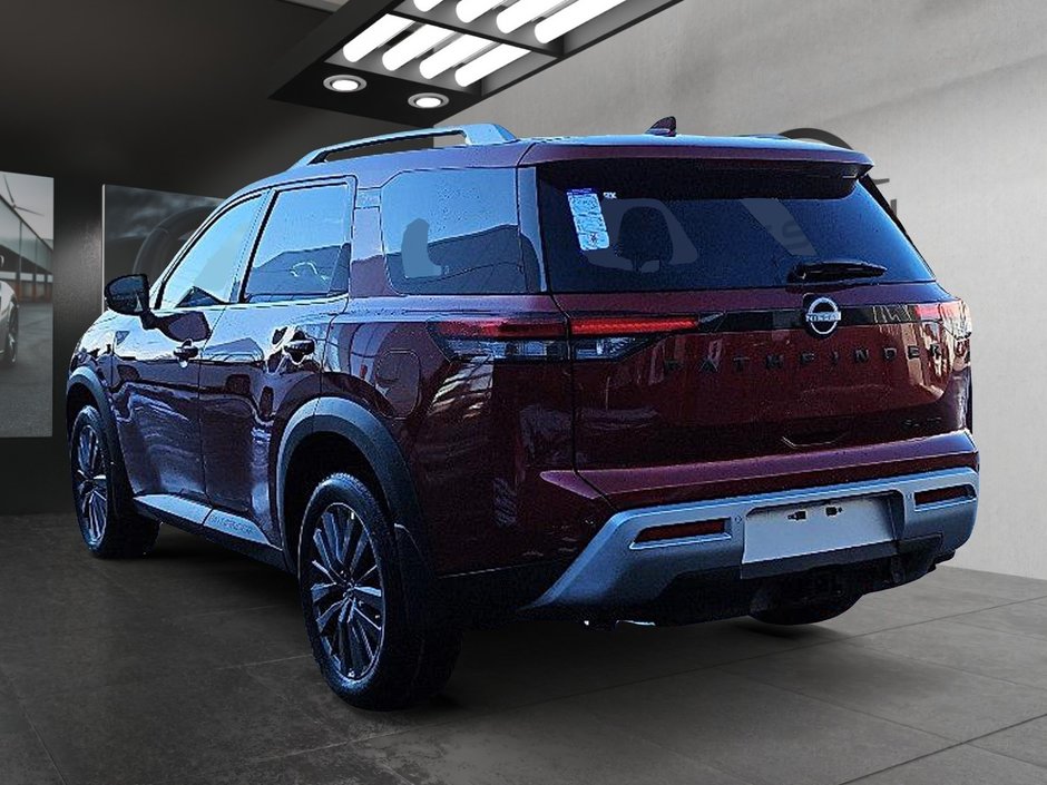 2025 Nissan Pathfinder SL-6