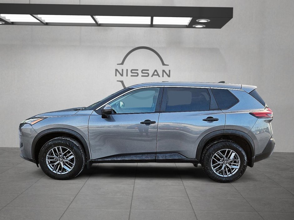 2022 Nissan Rogue S-7