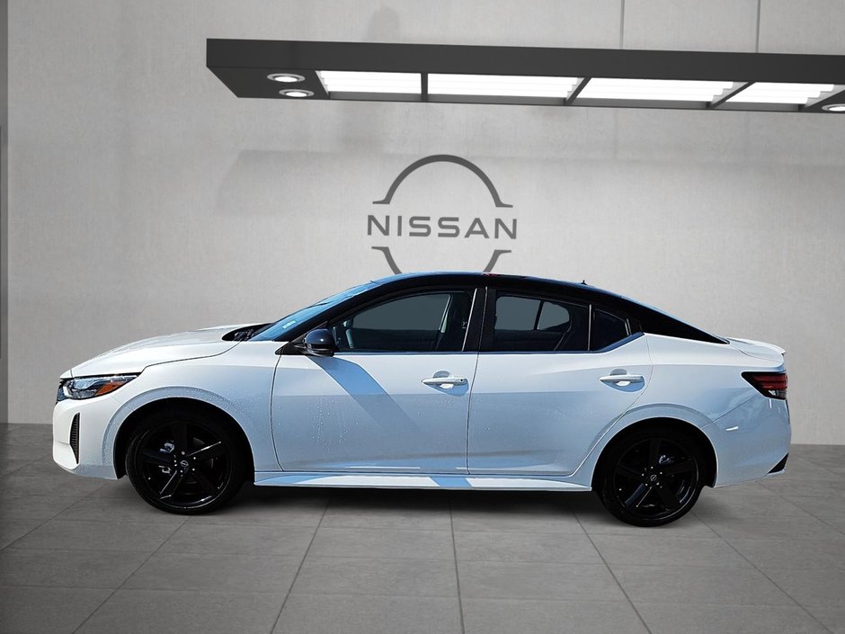 2024 Nissan Sentra SR MT-8