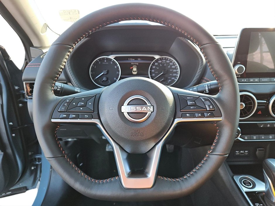 Nissan Sentra SR CVT 2025-12