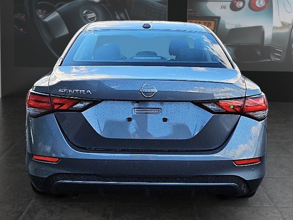 Nissan Sentra SV MOONROOF 2025-5