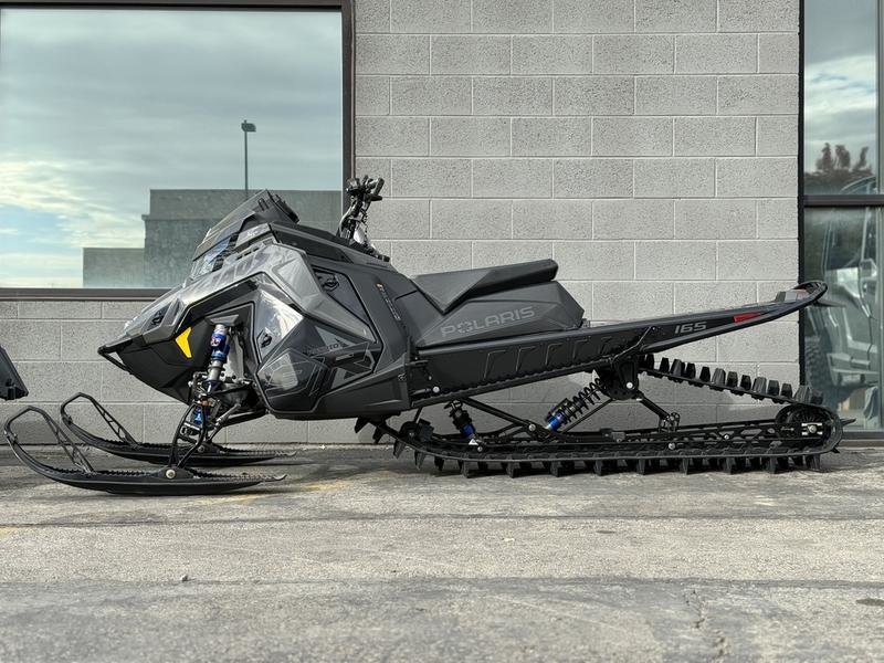 Polaris KHAOS 9R 165 X 2.75 2024