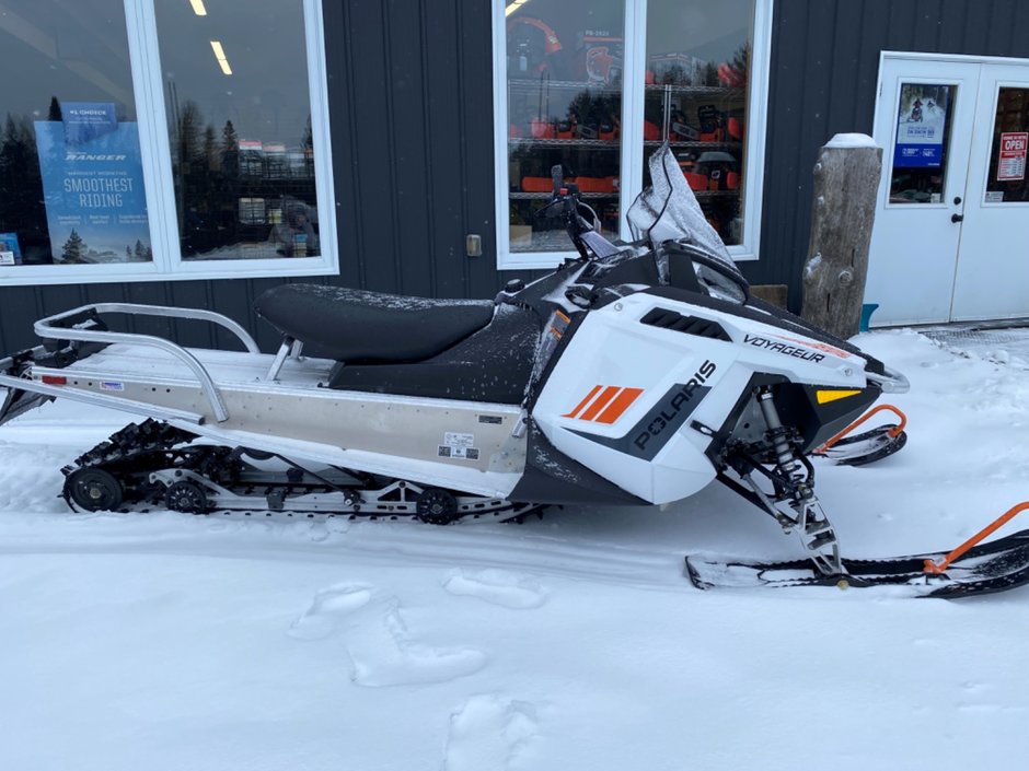 Polaris VOYAGEUR 550 155 X 1.6 2024
