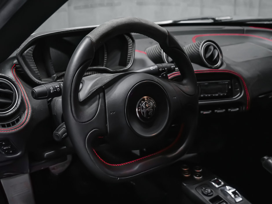 2018 Alfa Romeo 4C Spider-14