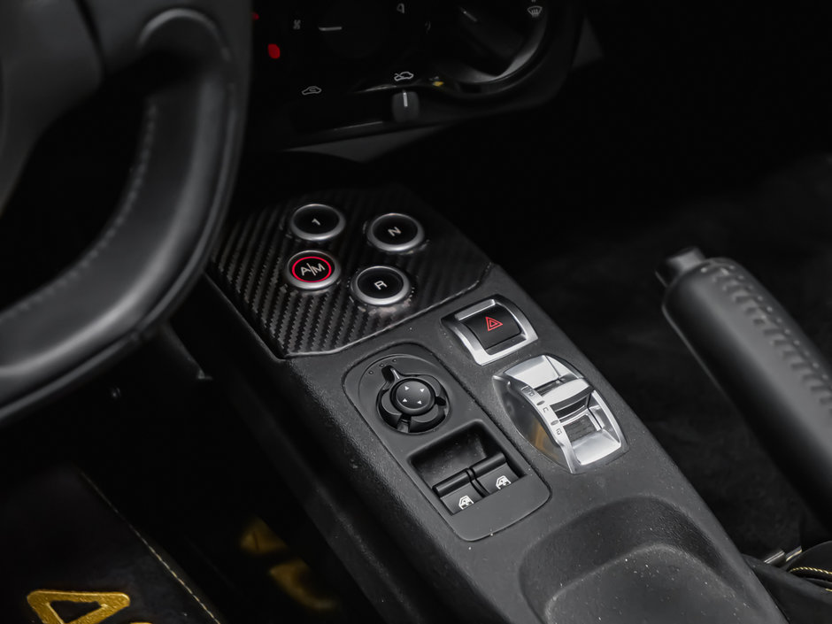 2016 Alfa Romeo 4C SPYDER-19