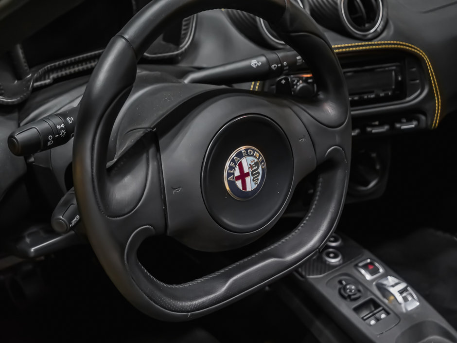 2016 Alfa Romeo 4C SPYDER-20