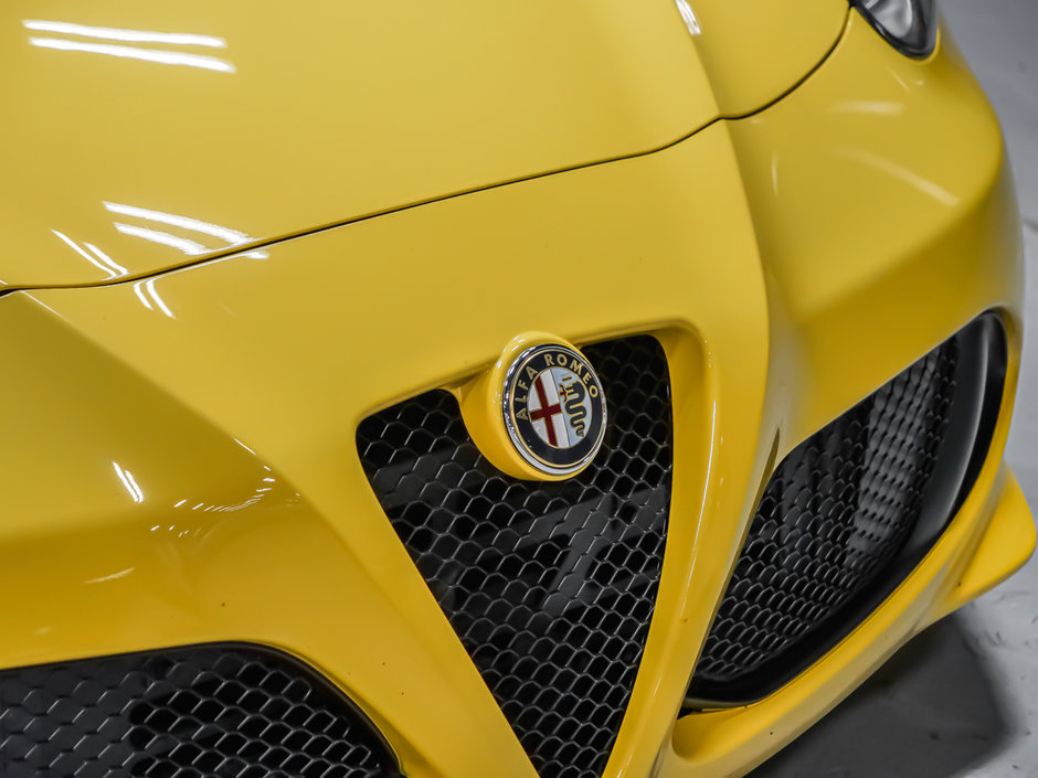 2016 Alfa Romeo 4C SPYDER-30