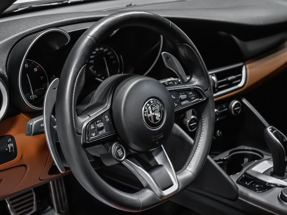 Alfa Romeo GIULIA TI SPORT 2021-8