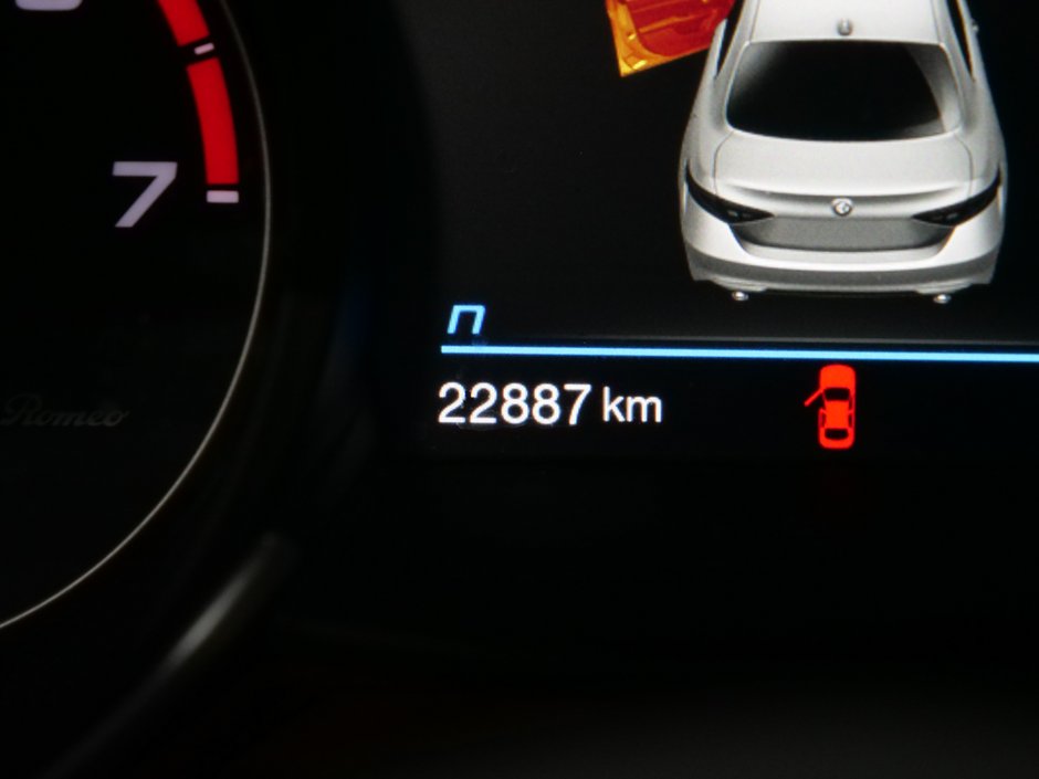 Alfa Romeo GIULIA TI SPORT 2021-11
