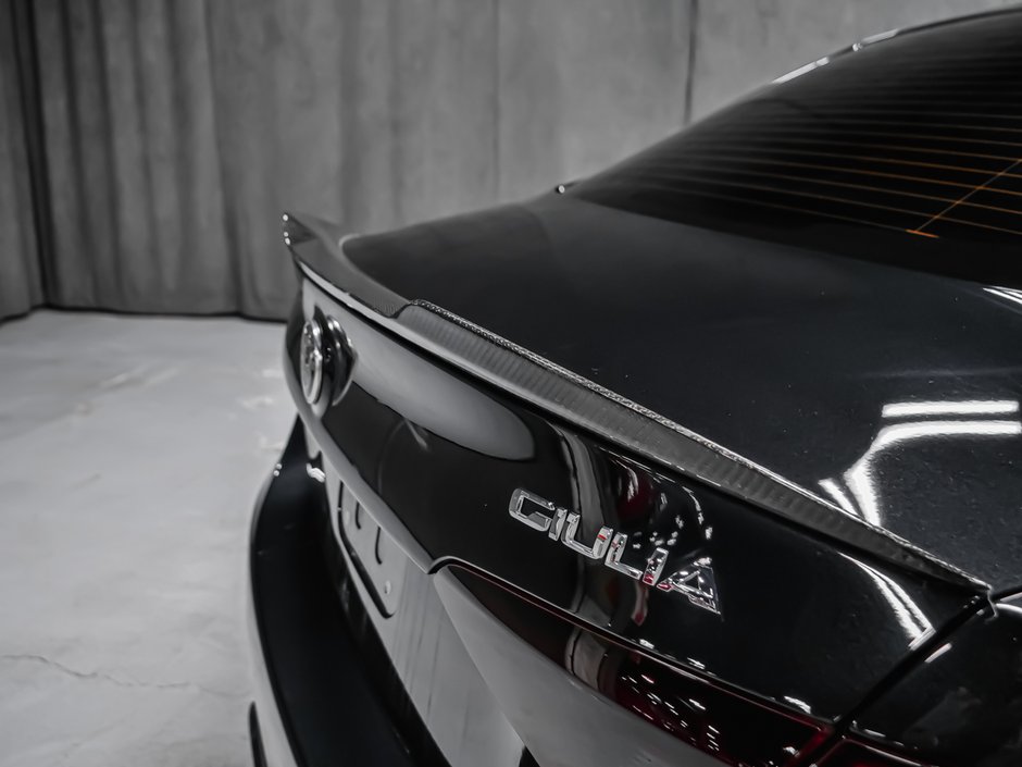 Alfa Romeo Giulia Veloce 2022-10