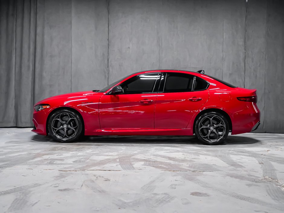 Alfa Romeo Giulia ESTREMA 2023-3