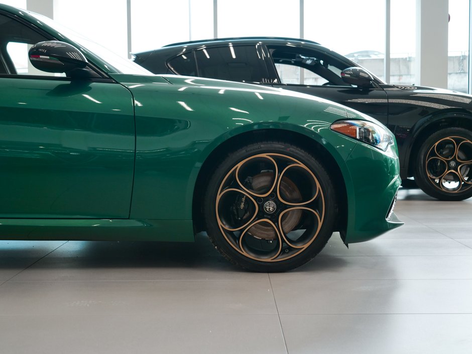 2025 Alfa Romeo Giulia Intensa-6