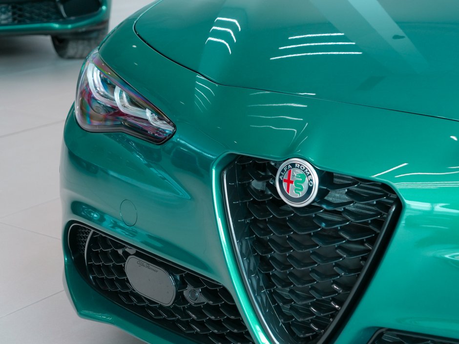 2025 Alfa Romeo Giulia Intensa-4