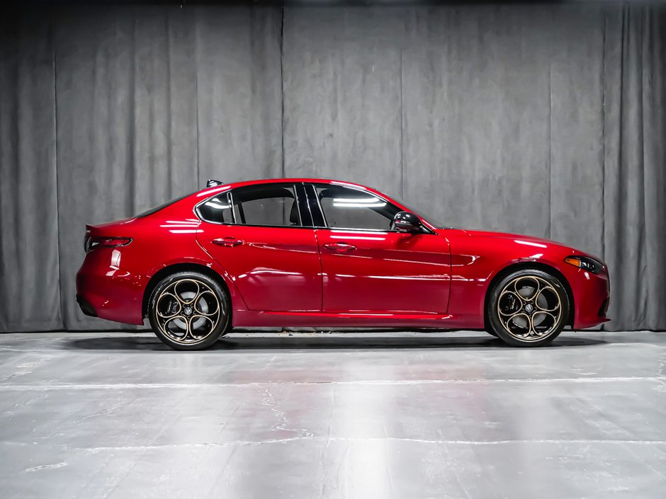 2025 Alfa Romeo Giulia Intensa-3