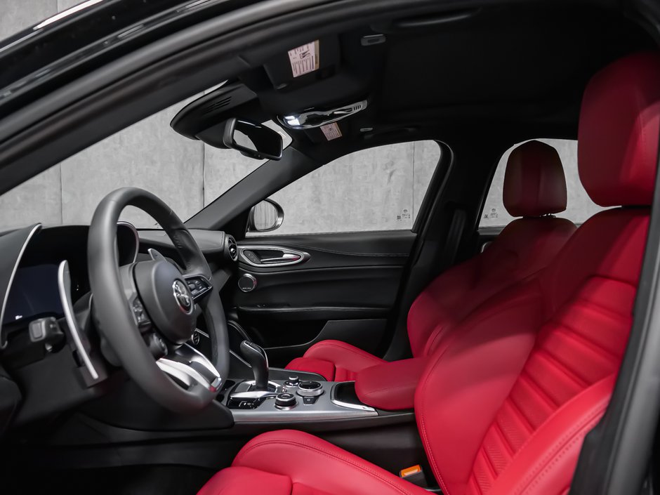 2026 Alfa Romeo Giulia Veloce-15