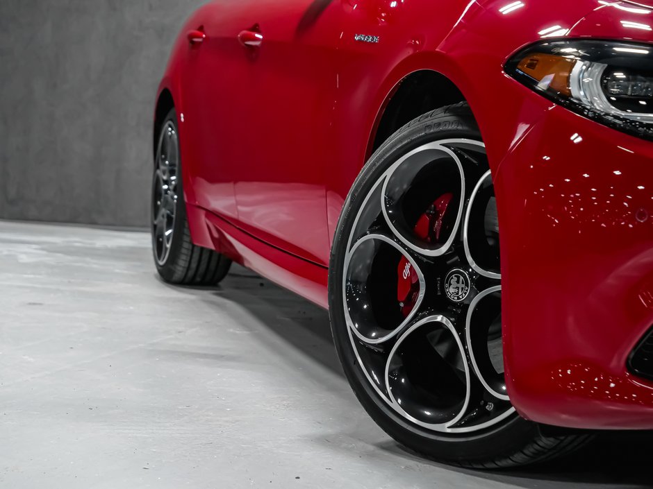 2026 Alfa Romeo Giulia Core-25