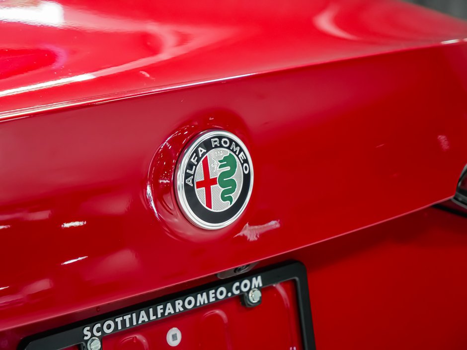 2026 Alfa Romeo Giulia Core-6