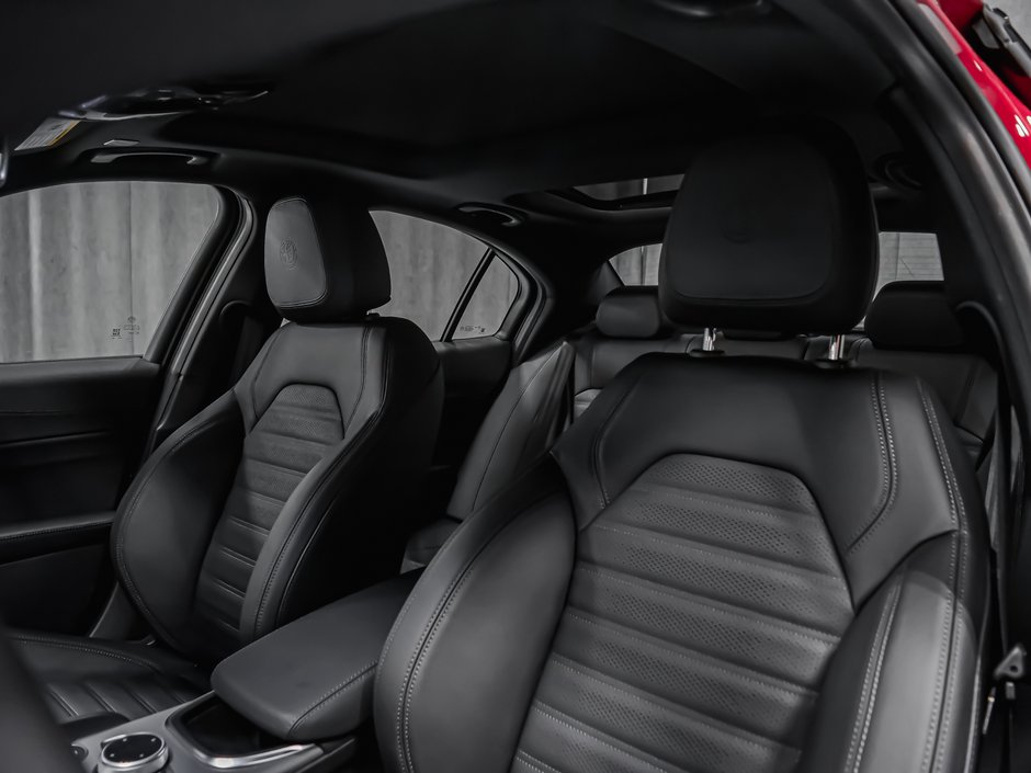 2026 Alfa Romeo Giulia Core-27