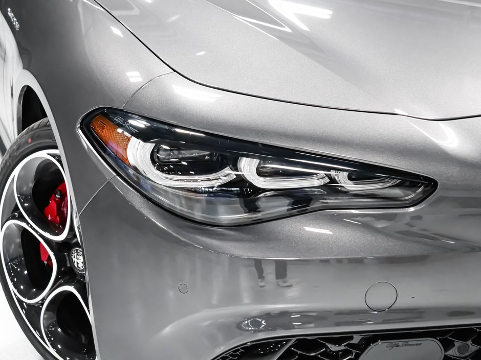 2026 Alfa Romeo Giulia Core-18