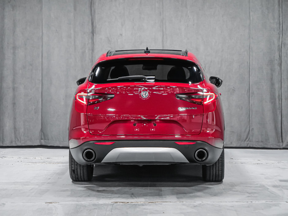 Alfa Romeo Stelvio SPORT 2018-3