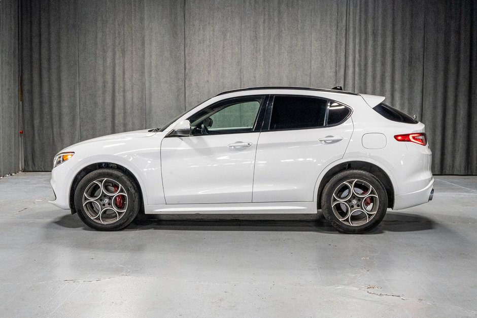 Alfa Romeo Stelvio SPORT 2020-3