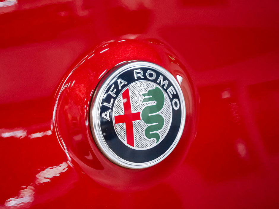 Alfa Romeo Stelvio TI SPORT 2021-11