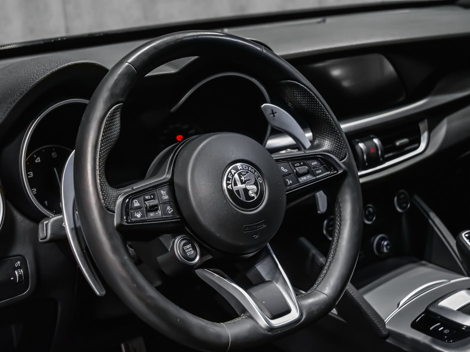 Alfa Romeo Stelvio TI SPORT 2021-10