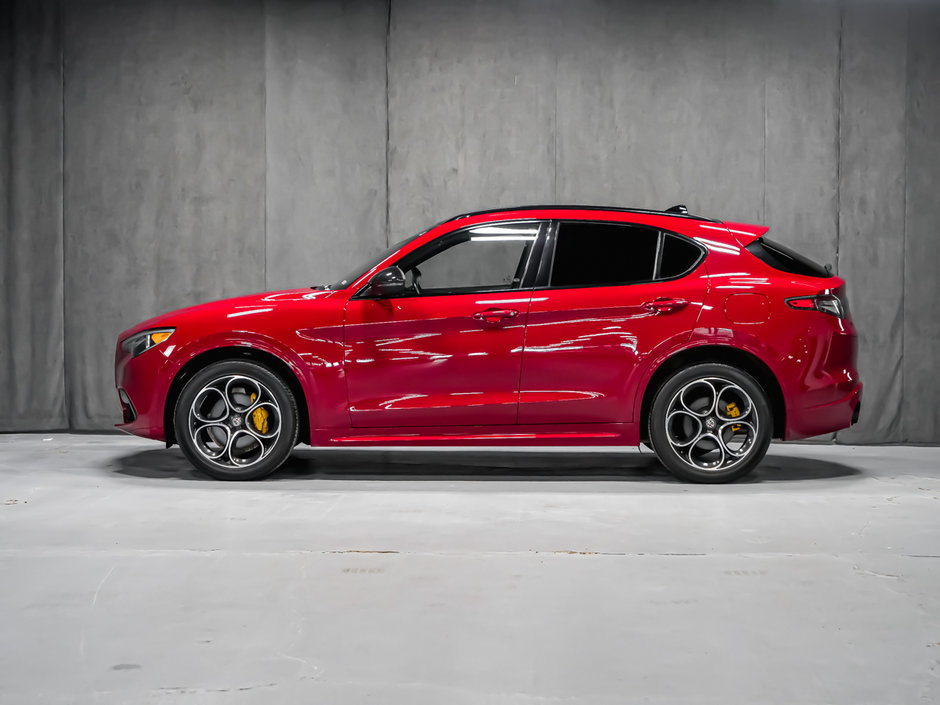 Alfa Romeo Stelvio TI SPORT 2021-1