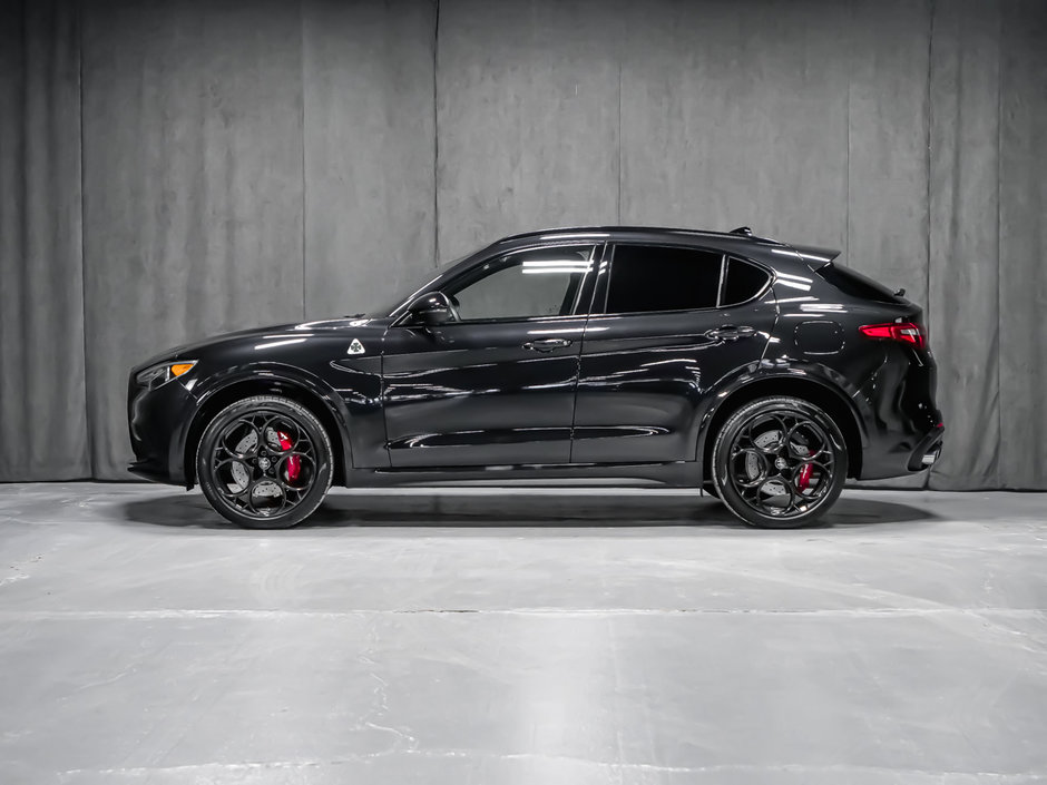 Alfa Romeo Stelvio Quadrifoglio 2022-2