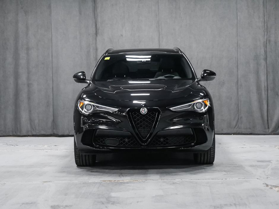 2023 Alfa Romeo Stelvio QUADRIFOGLIO-7