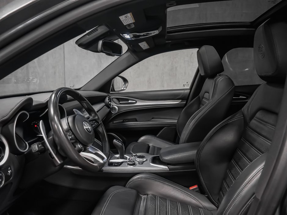 Alfa Romeo Stelvio VELOCE HARMAN KARDON SOUNS SYSTEM SPORT SEATS 2023-16