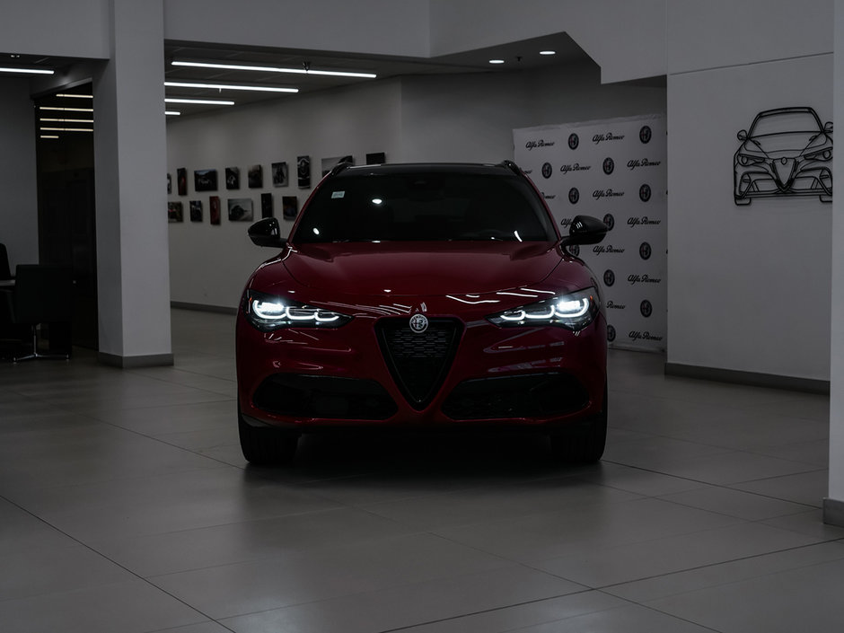 Scotti Alfa Romeo in Montreal | 2024 Alfa Romeo Stelvio VELOCE 