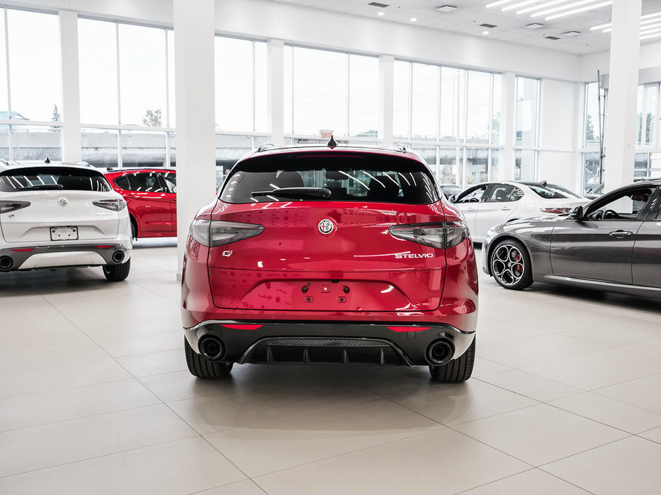 Alfa Romeo Stelvio VELOCE 2024-7