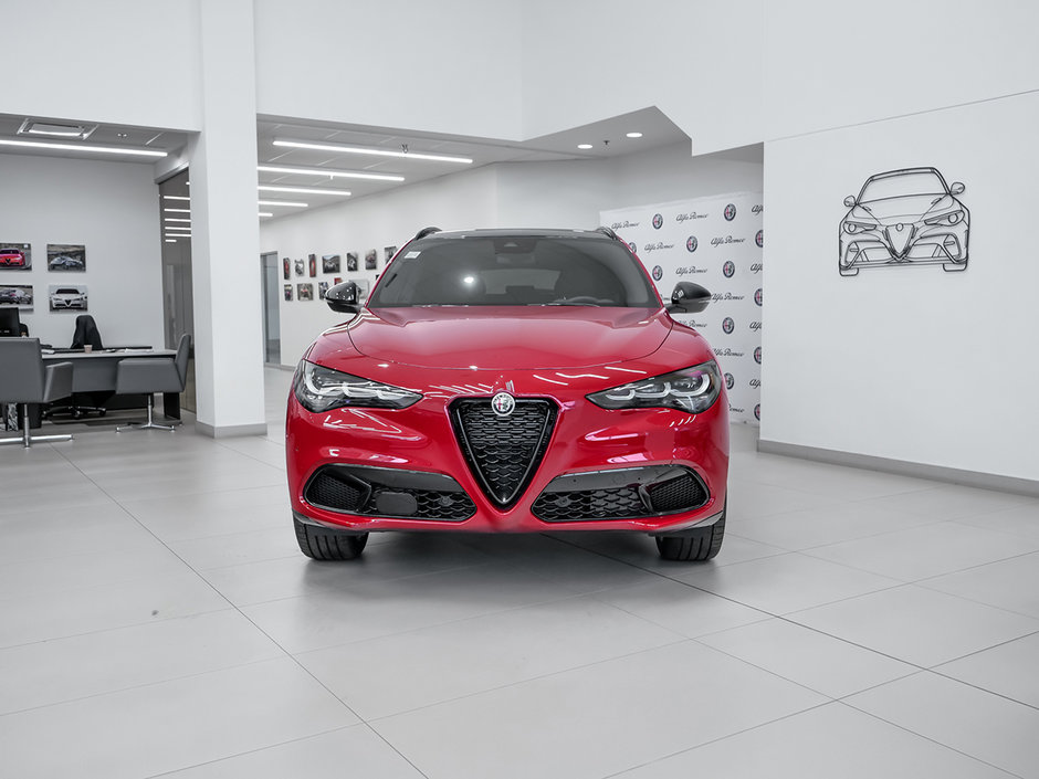 Alfa Romeo Stelvio Specs - 2024 Model Review with Price,Trims, Photos