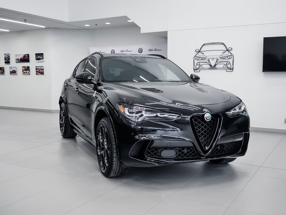 2024 Alfa Romeo Stelvio SUV Digital Showroom